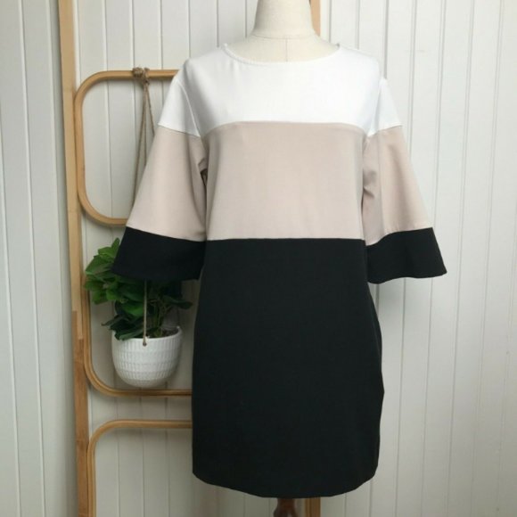 Shona Joy Dresses & Skirts - Shona Joy Tri-Colour Band Short Sleeve Dress